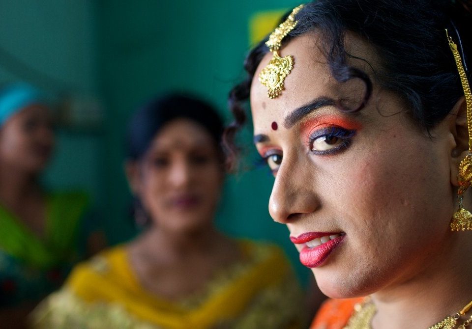 Raja Kumari Pussy Showing Com - Transgender School â€“ sbcltr